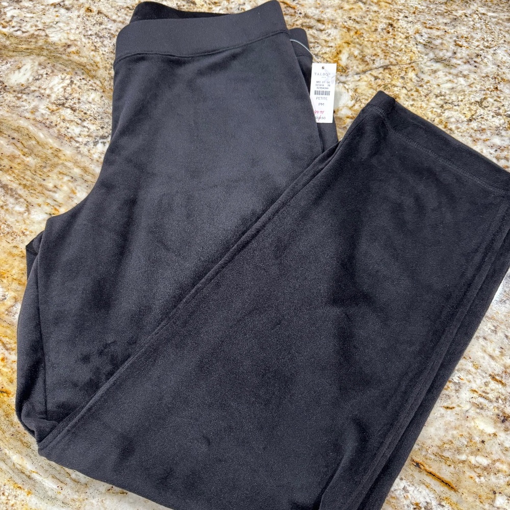 L🌸🌸K! PRICE DROP! Talbots BLACK velour pants Size M PETITE-NWT-$4.99 Shipping!